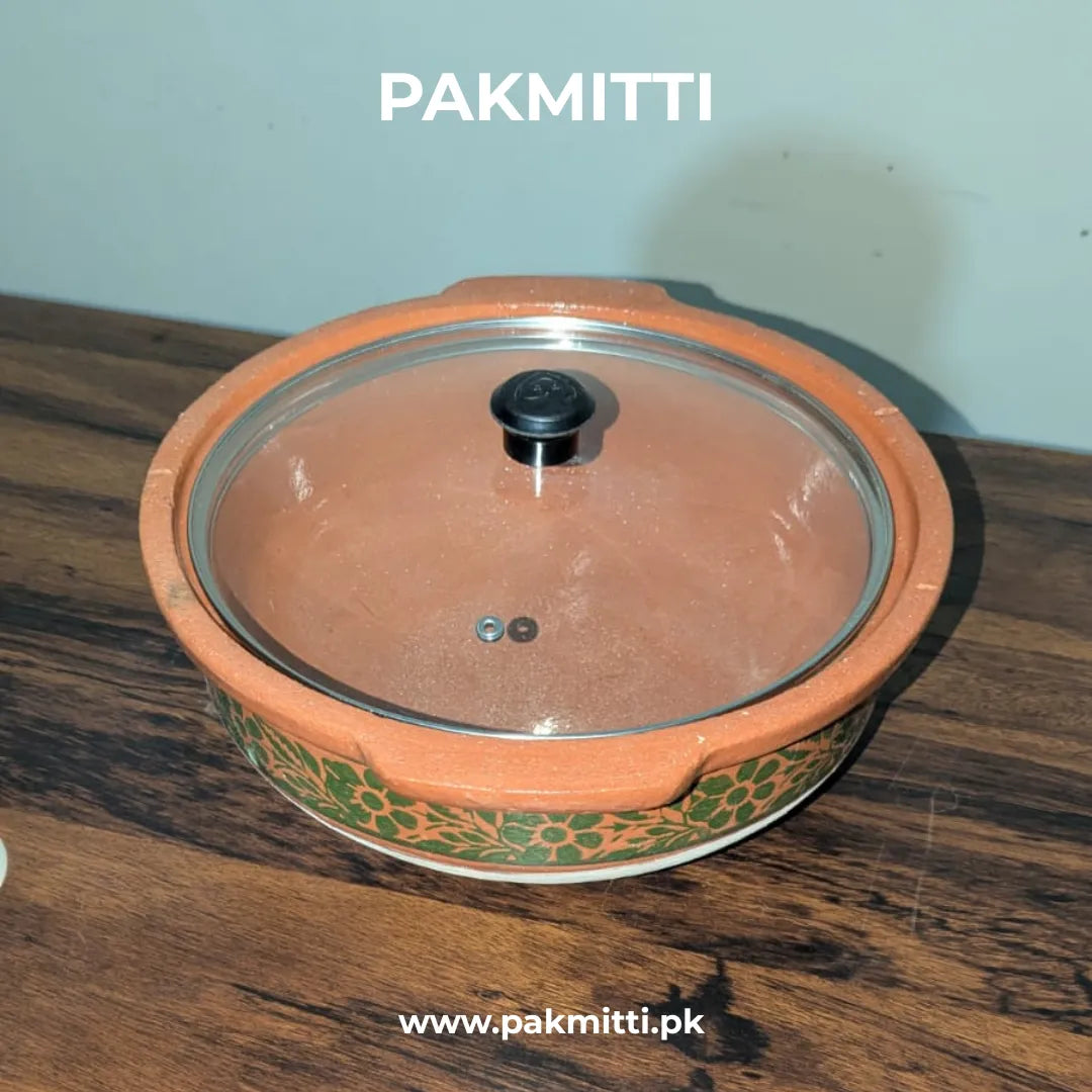 Clay Handi With Glass Lid